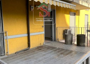 Locale Commerciale Via gotti, Villa d'Almè - foto 8