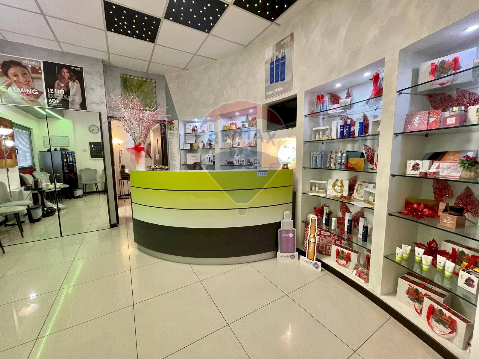 Commercial Premises Via Varesina, Villa Guardia - photo 3