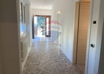 Three-room apartment via Chiesa, Monguzzo - photo 6