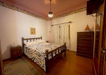 Camera da letto - Three-room apartment Frazione Caldirola, Fabbrica Curone - photo 12