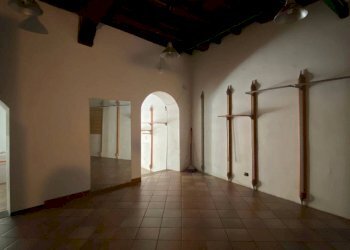 Interno non residenziale - Shop via del Duomo, Pinerolo - photo 10