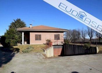 Villa strada calliera 18, Bricherasio - photo 9