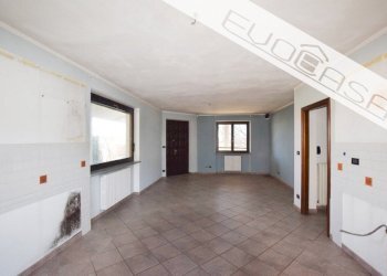 Villa strada calliera 18, Bricherasio - photo 12
