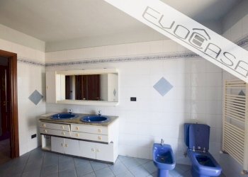 Villa strada calliera 18, Bricherasio - photo 20