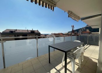 Quadrilocale Via Caviglia, Finale Ligure - foto 1