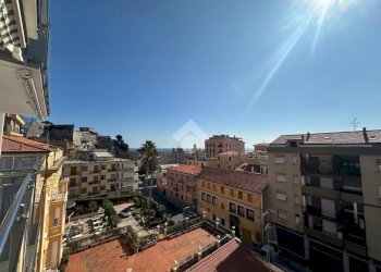 Quadrilocale Via Caviglia, Finale Ligure - foto 2