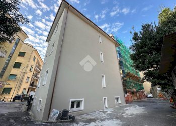 Three-room apartment Via Cavalieri di Malta, Noli - photo 14