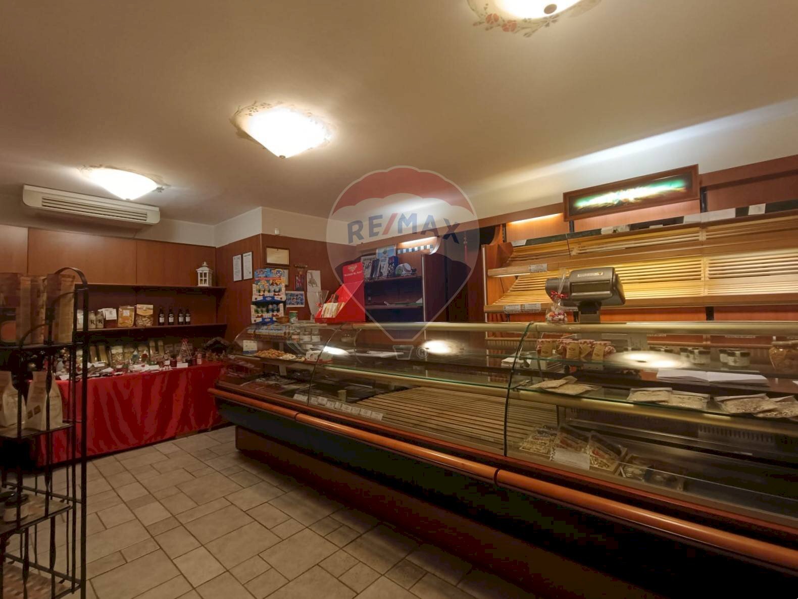 Attività Commerciale Lurano - foto 1