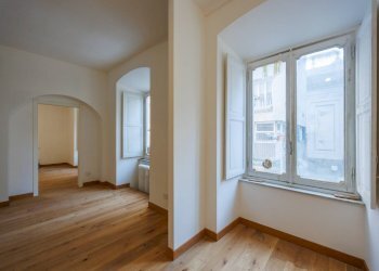 Bilocale Via Santa Teresa, Torino (zona Centro) - foto 5