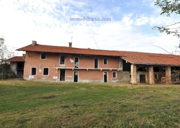 Rustic Caraglio Maccagno, Caraglio - photo 4