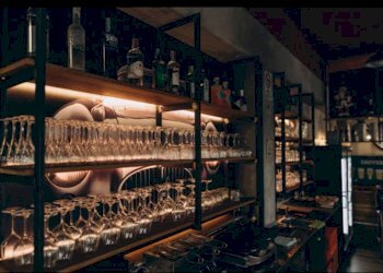 Interno non residenziale - Ristorante via Bolivia, Modena - foto 3