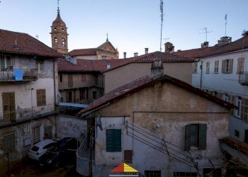 Vista - Casa indipendente via Adua, Saluzzo - foto 1