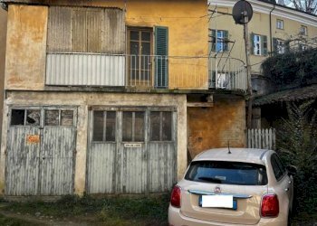 Facciata - Casa indipendente via Adua, Saluzzo - foto 10
