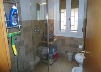 Bagno - Two-room apartment via Giuseppe Bentivogli, Bologna (neighborhood Massarenti) - photo 12