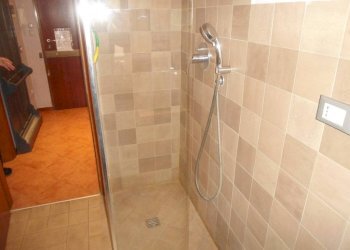 Bagno - Appartamento via Giuseppe Bentivogli, Bologna (zona Massarenti) - foto 14