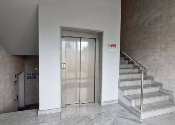 Ingresso - Ufficio via Isaac Newton, 9, Pero - foto 3
