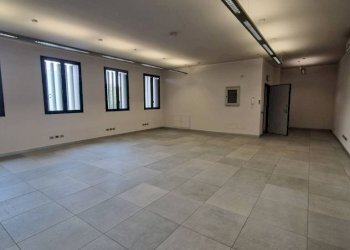 Ufficio - Ufficio via Isaac Newton, 9, Pero - foto 8