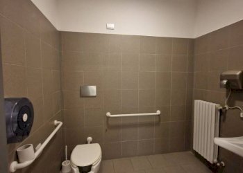 Bagno - Ufficio via Isaac Newton, 9, Pero - foto 13