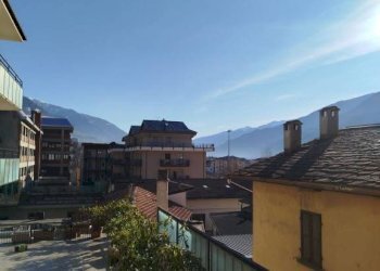Vista - Bilocale piazzale Giovanni Bertacchi, 82, Sondrio - foto 4