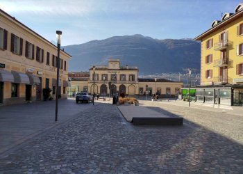 Giardino - Bilocale piazzale Giovanni Bertacchi, 82, Sondrio - foto 2