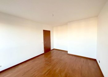 Camera da letto - Bilocale via Giovanni Trimaglio, 39, Busca - foto 16