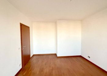 Camera da letto - Two-room apartment via Giovanni Trimaglio, 39, Busca - photo 17