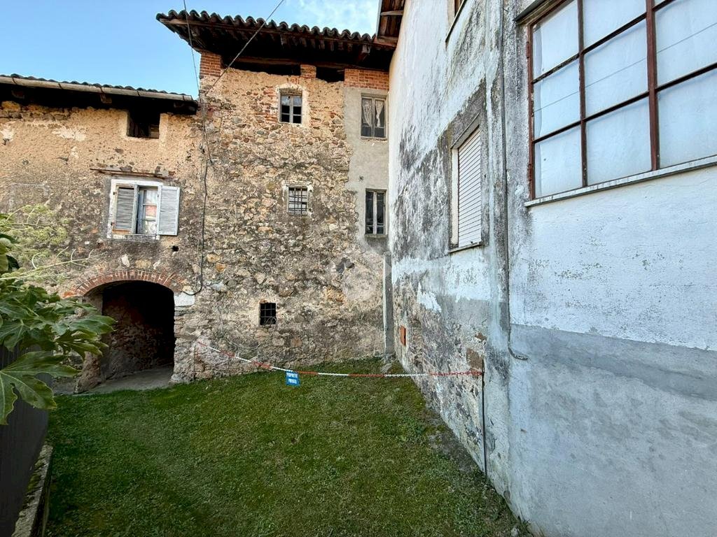 Rustic Via Pietro Micheletto, Castellamonte - photo 3