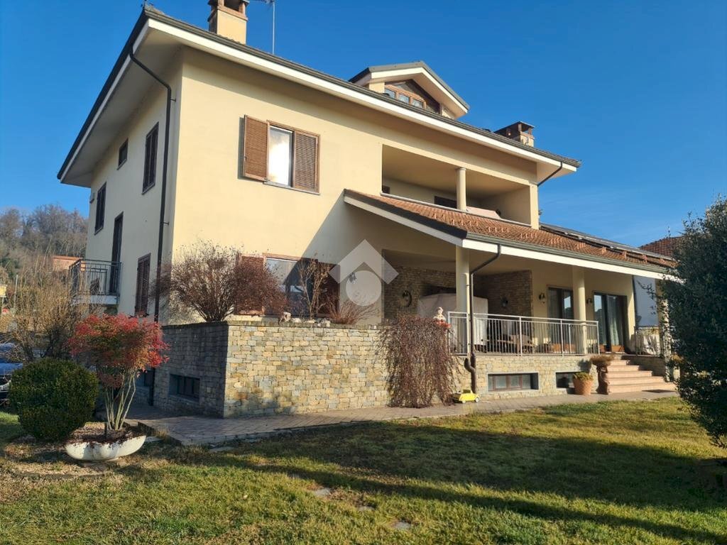 Apartment Via Don Luigi Orione, Bra - photo 1