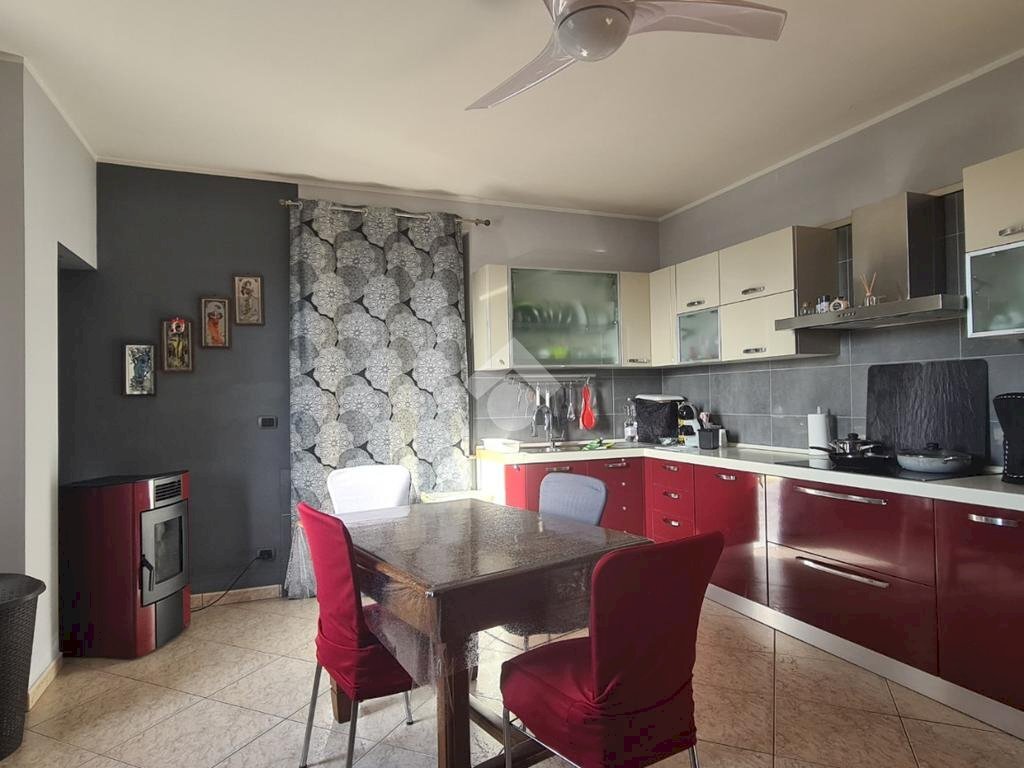 Apartment Via Don Luigi Orione, Bra - photo 3