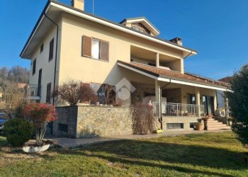 Apartment Via Don Luigi Orione, Bra - photo 1