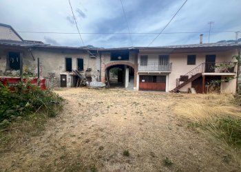 Casa semi indipendente Via Cornaletto, 2, Demonte - foto 1