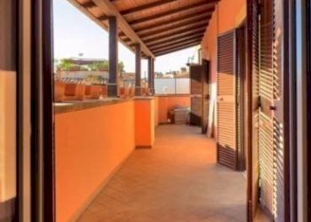 Portico - Attico piazza del Parlamento, 4, Roma (zona Centro Storico) - foto 2