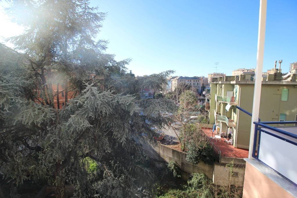 Vista - Four-room apartment via della Torrazza, Genova - photo 3