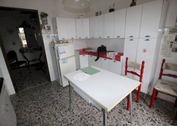 Cucina - Four-room apartment via della Torrazza, Genova - photo 5