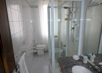 Bagno - Four-room apartment via della Torrazza, Genova - photo 20