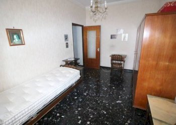 Camera da letto - Four-room apartment via della Torrazza, Genova - photo 26