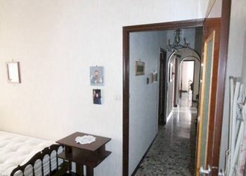Interno appartamento - Four-room apartment via della Torrazza, Genova - photo 28