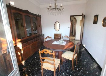 Sala da pranzo - Four-room apartment via della Torrazza, Genova - photo 32