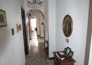 Corridoio - Four-room apartment via della Torrazza, Genova - photo 14