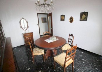 Sala da pranzo - Four-room apartment via della Torrazza, Genova - photo 18