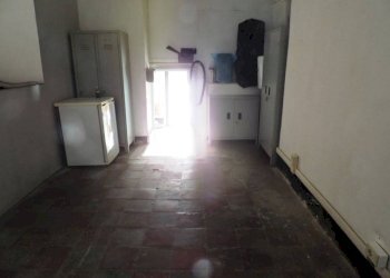 Stanza non arredata - Magazzino via Giacomo Balbi Piovera, Genova (zona Sampierdarena) - foto 6