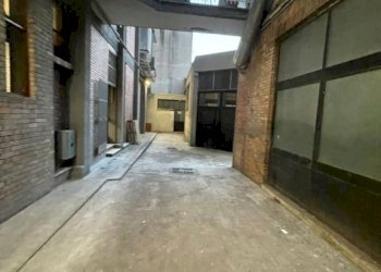 Cortile interno - Warehouse via Parma, 43, Alessandria - photo 3