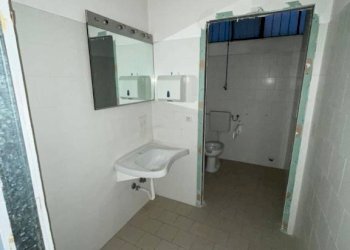 Bagno - Warehouse via Parma, 43, Alessandria - photo 14