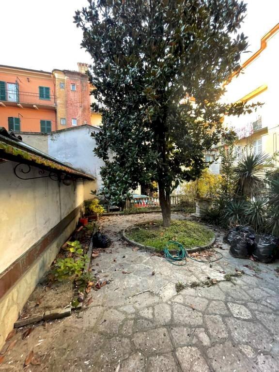 Giardino - Apartment via Andrea Vochieri, 95, Alessandria - photo 3