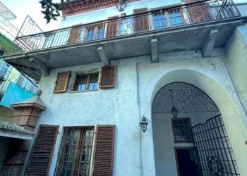 Facciata - Appartamento via Andrea Vochieri, 95, Alessandria - foto 1