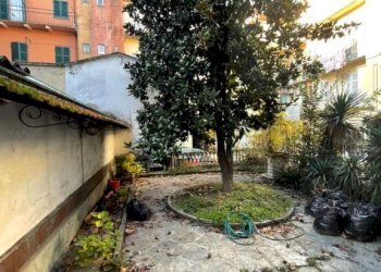 Giardino - Appartamento via Andrea Vochieri, 95, Alessandria - foto 3