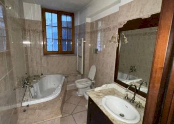 Bagno - Appartamento via Andrea Vochieri, 95, Alessandria - foto 8