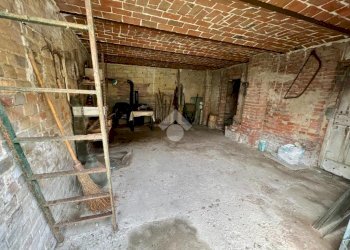Semi-detached house Via san Bernardino, Montiglio Monferrato - photo 16