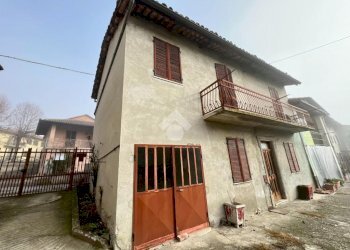 Semi-detached house Via san Bernardino, Montiglio Monferrato - photo 18