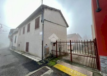 Semi-detached house Via san Bernardino, Montiglio Monferrato - photo 19